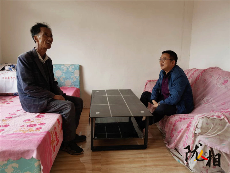 【隴人相】以扶貧為己任 把村民當親人——記元古堆村黨支部第一書記、駐村幫扶工作隊隊長陳元兵